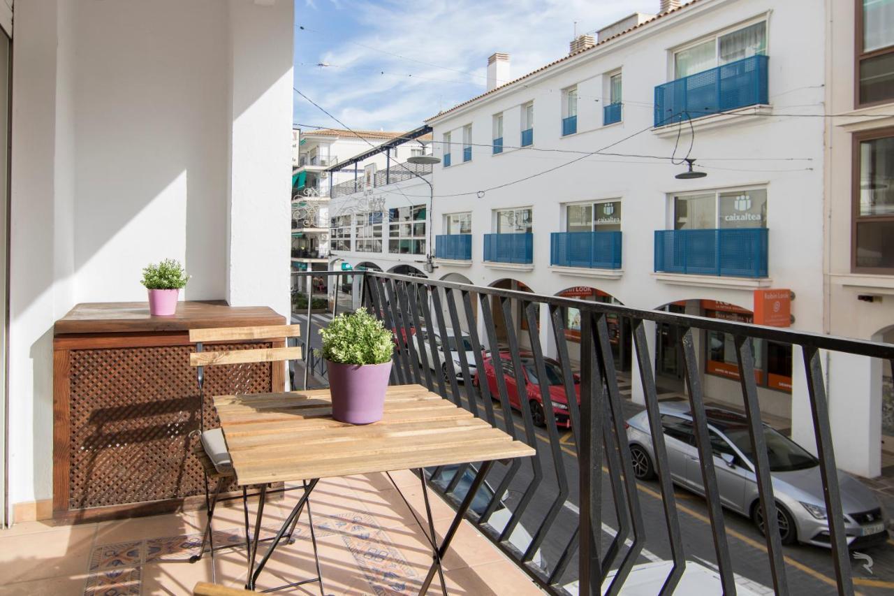 Apartamento Avenida Principal I Алтеа Екстериор снимка